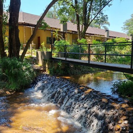 Aan De Vliet Holiday Resort เฮซีวิว ภายนอก รูปภาพ