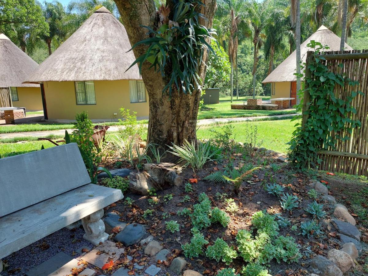 Aan De Vliet Holiday Resort เฮซีวิว ภายนอก รูปภาพ