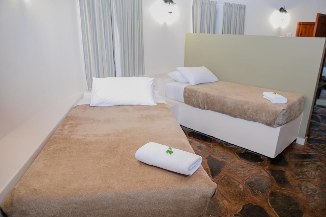 Aan De Vliet Holiday Resort เฮซีวิว ภายนอก รูปภาพ