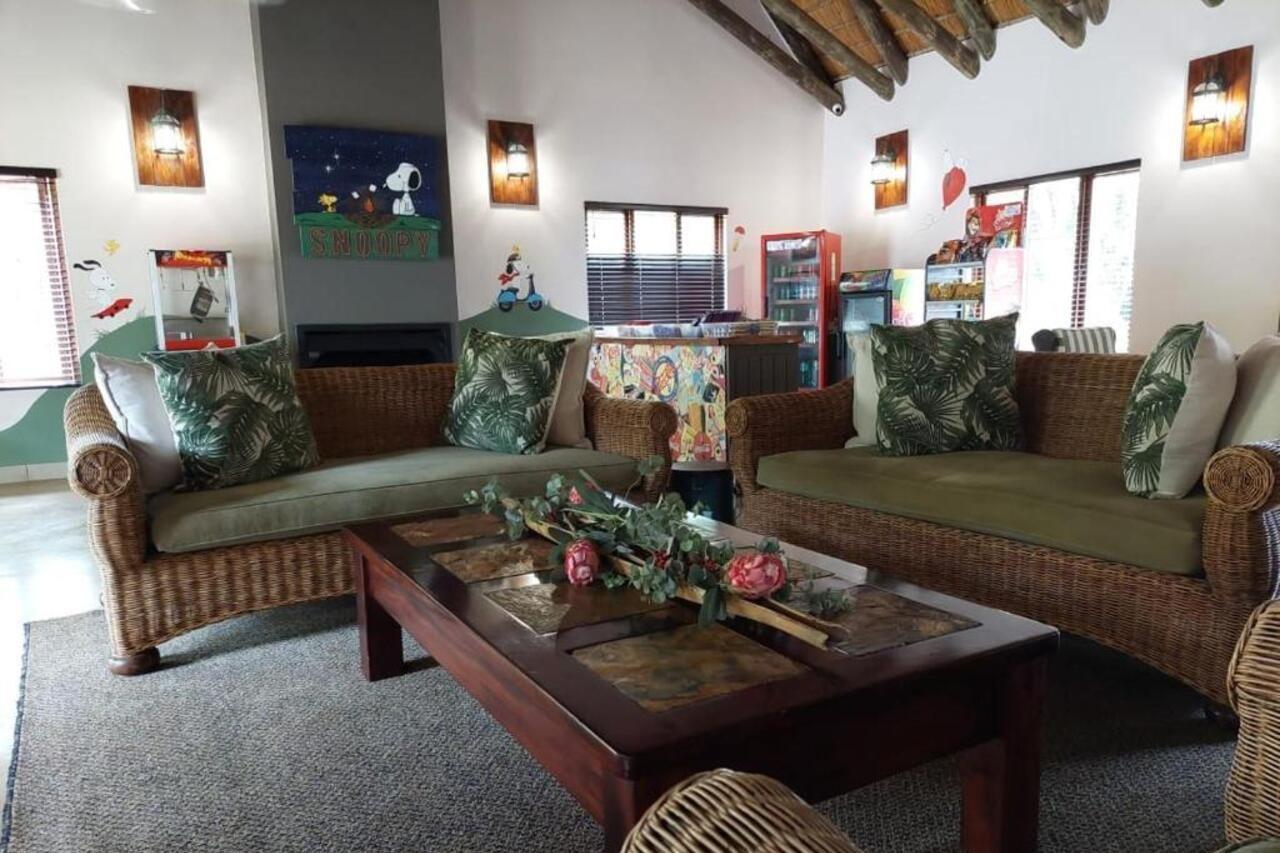 Aan De Vliet Holiday Resort เฮซีวิว ภายนอก รูปภาพ